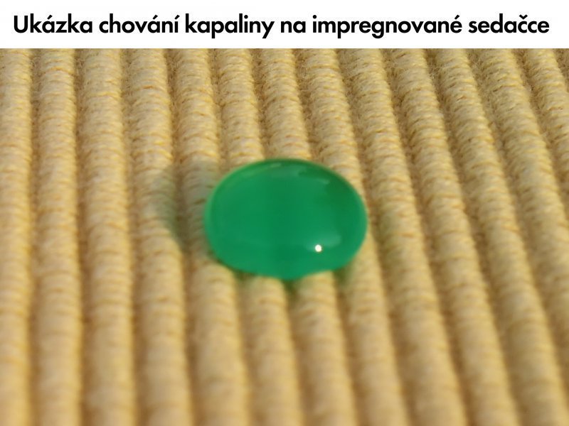 Snímek kapalinx na impregnovaném povrchu