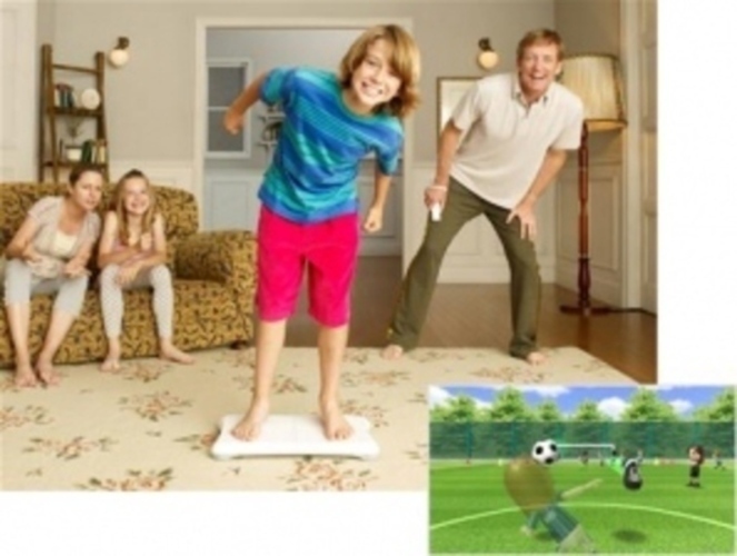 Fotografie rodiny hrající Xbox