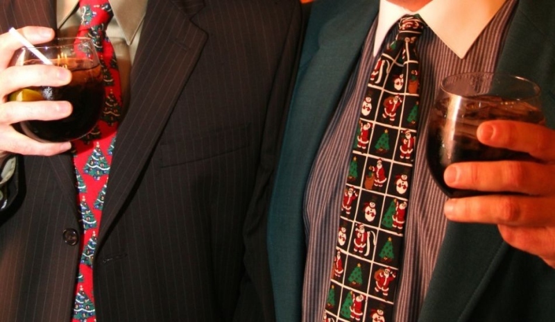Snímek kravaty s vánočním motivem