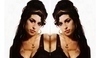 Amy Winehause čelním pohledem